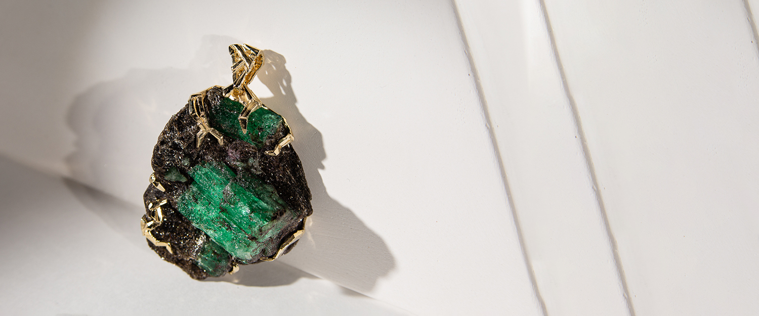emerald pendants necklaces gabilo