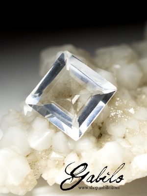 Kristall geschliffener Kristall 6.65 Karat