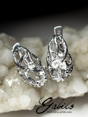 Rock crystal gold earrings 