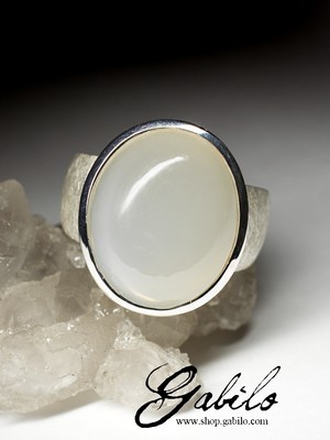 Men's moonstone silver ring