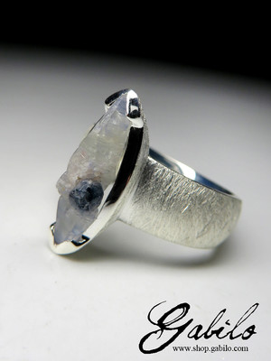 Silber Ring mit Saphir-Kristall 