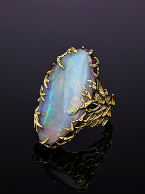 Boulder opal yellow gold ring