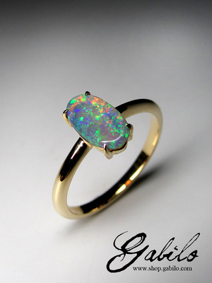 Opal goldener ring