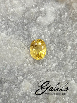 Yellow sapphire oval cut 2.18 ct