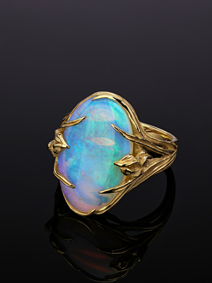 Irises ring - Opal gold ring