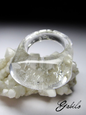 Solid rock crystal ring 