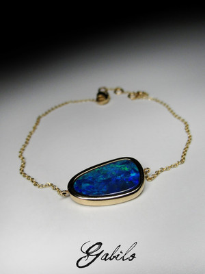 Doublet opal gold bracelet