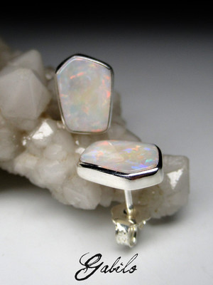 Opal silver stud earrings 