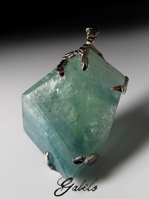 Aquamarine silver pendant 