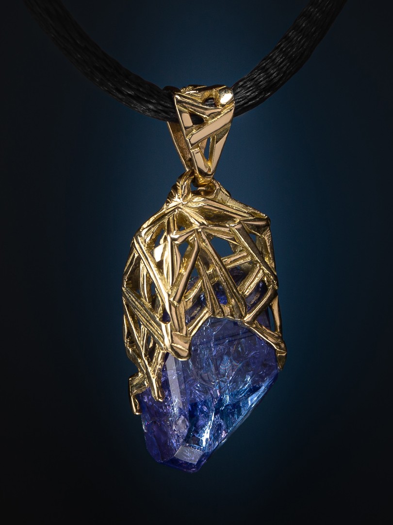 tanzanite crystal gold pendant