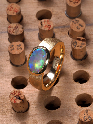 Mystic Clover - Opal gold ring