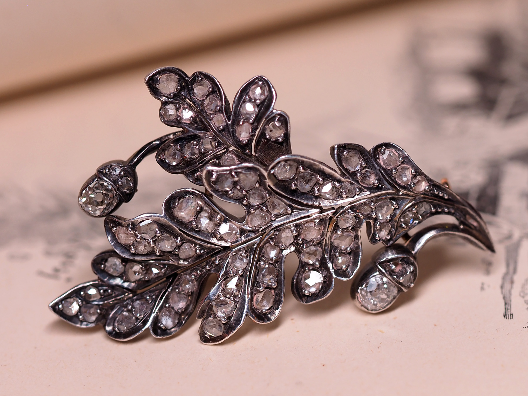 oak diamond gold silver antique brooch