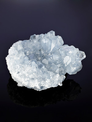 Celestin-Cluster von Kristallen