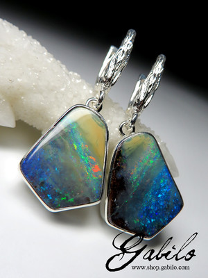 Silberohrringe mit Boulder Opal