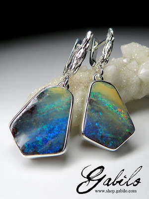 Silberohrringe mit Boulder Opal