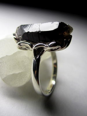 Ring mit einem Morion-Silber