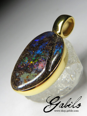 Silber Anhänger mit hellen Bolder Opal