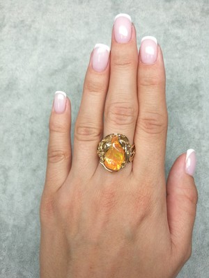 Mexican opal gold ring 