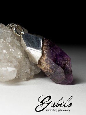 Silberanhänger mit Amethystkristall
