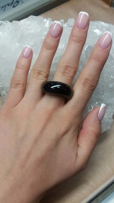 Ring aus massivem schwarzen Achat