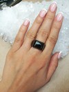 Ring aus massiver schwarzer Jade