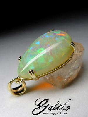 Ethiopian opal gold anhänger