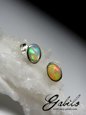 Ohrringe mit äthiopischem Opal