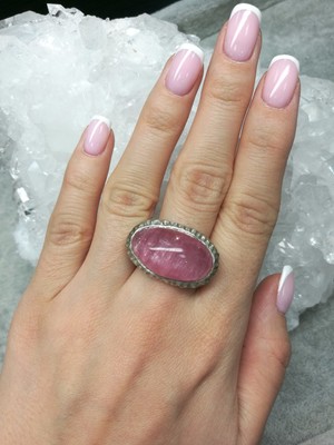 Cat's еye effect rubellite silver ring