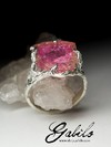 White gold ring with rubellite