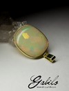 Goldanhänger mit äthiopischem Opal