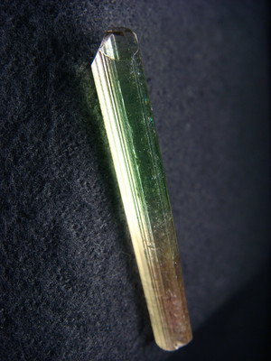 Polychrome Turmalin Kristall