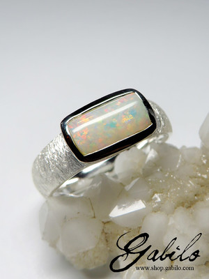 Silberring mit Opal