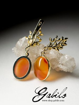 Cornelian gold earrings 