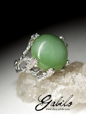 Silberring mit Jade 