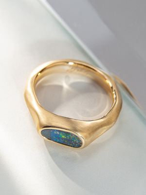 Men's black opal gold ring