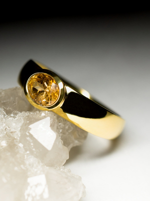 Goldener Ring mit Topas Imperial